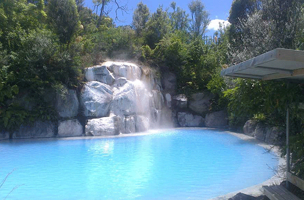 Wairakei Terraces and Thermal Health Spa