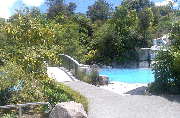 Wairakei Terraces and Thermal Health Spa